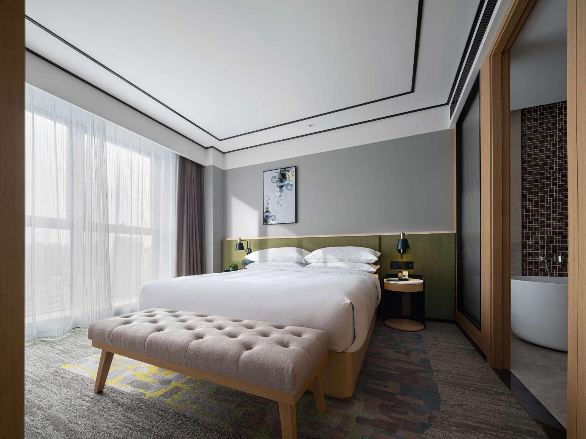 Hilton Garden Inn Changsha Yuelu Exterior photo