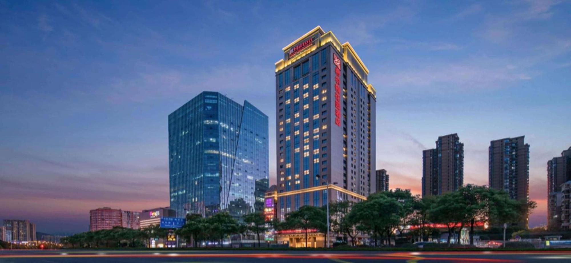 Hilton Garden Inn Changsha Yuelu Exterior photo